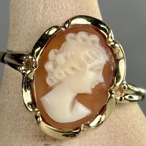  14k yellow gold cameo ring vintage 