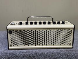 YAMAHA THR10II 20-Watt 2x3" Stereo Digital Modeling Guitar Combo Amp