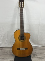 Takamine EG128c acoustic guitar W Gator hard case