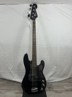 Squier Standard Precision Bass Special - Black & Chrome W hard case