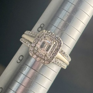  14 k white gold engagement ring 