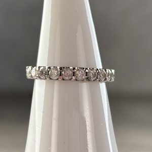  10 kt white gold diamond band 