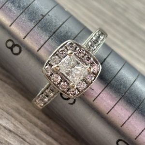  14 k diamond cluster 1/2 ct center 