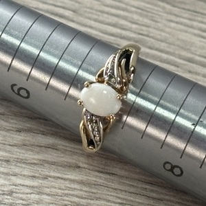  10k yellow gold opal ring 