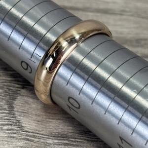  14 k yellow gold mens wedding band size 9.5