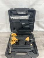 Bostitch 2-1/8" 18 Gauge Pneumatic Straight Brad Nailer BTFP12233 with Case